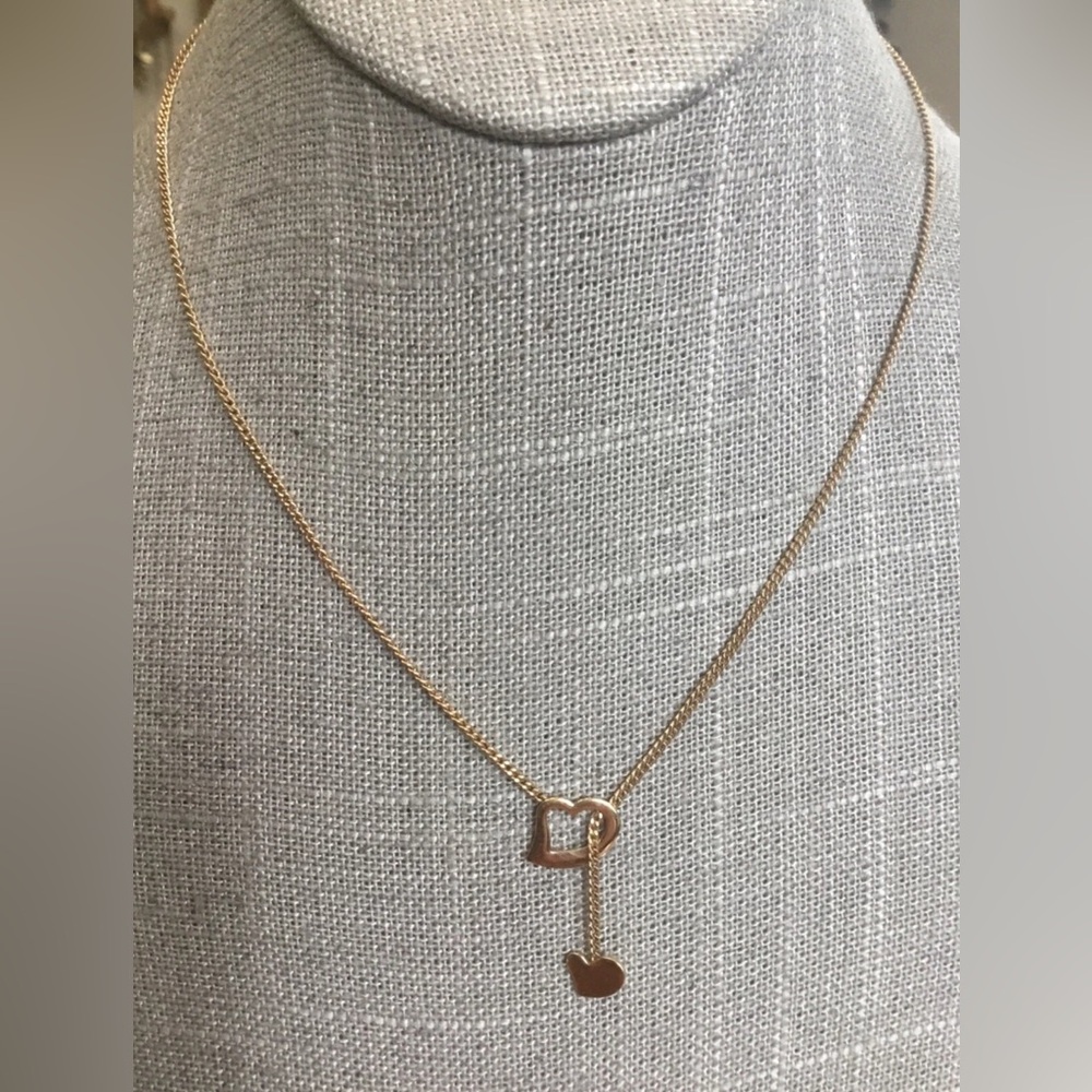 Vintage Avon Love Knot Necklace N105
